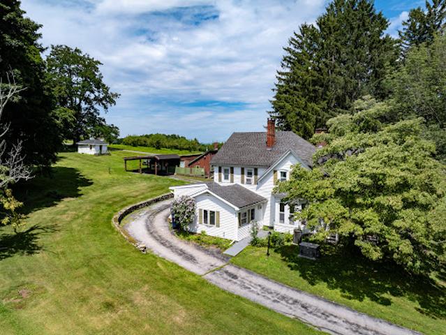 House for sale in Millbrook, New York
