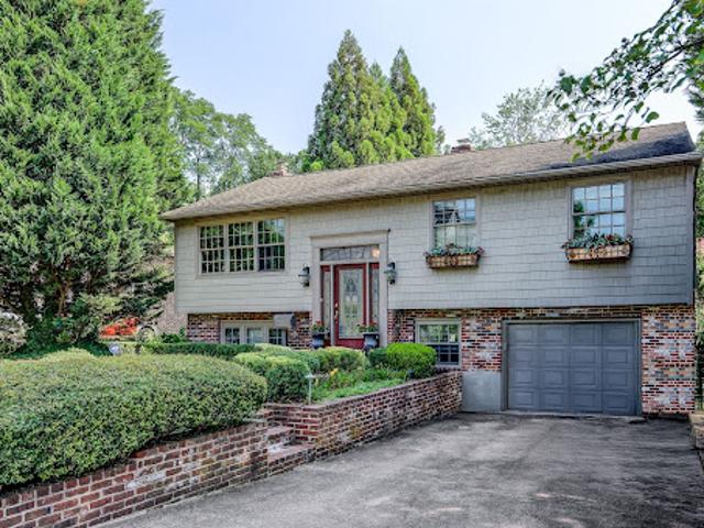 House for sale in Haddonfield, New Jersey