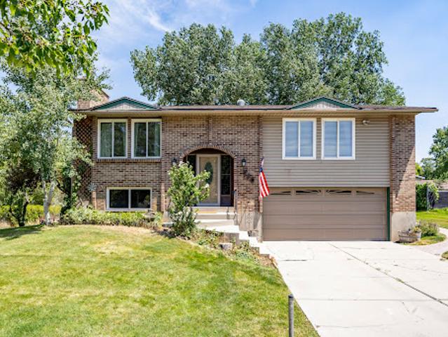 House for sale in Murray
