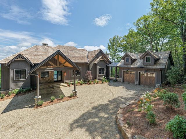 House for sale in Highlands, North Carolina