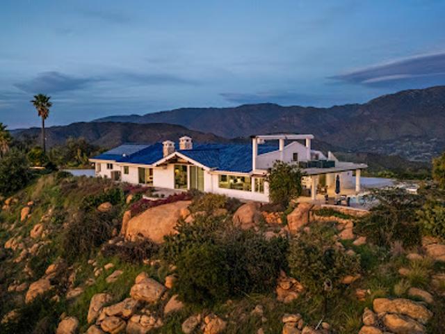 House for sale in Valley Center, California