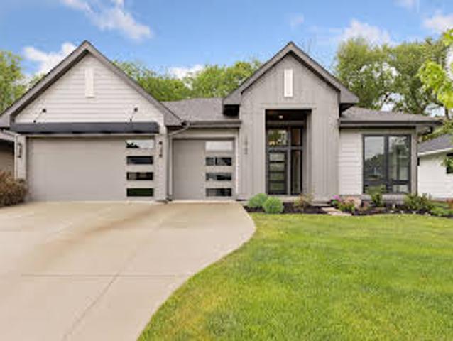 House for sale in Eden Prairie