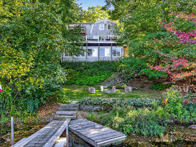 House for sale in Mashpee, Barnstable County