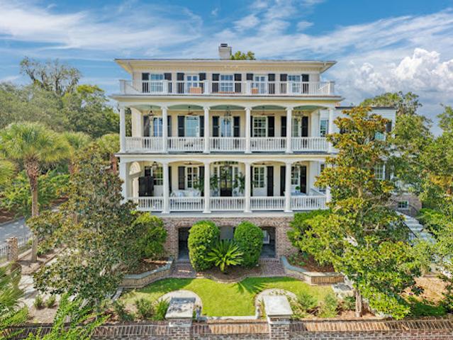 House for sale in Richmond Hill, Georgia