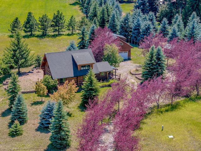 House for sale in Moyie Springs, Idaho
