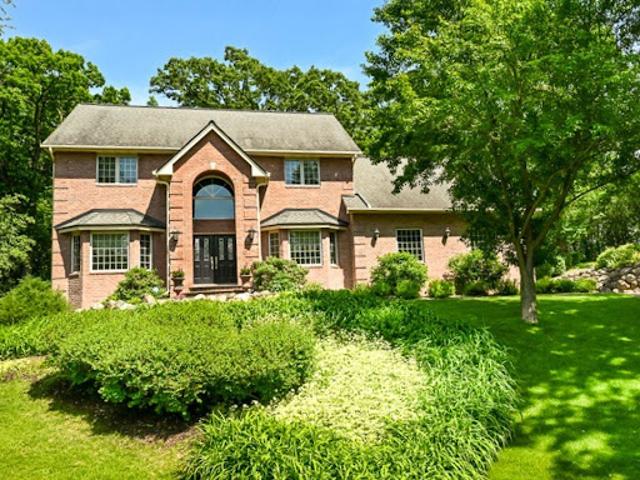 House for sale in Burnsville, Minnesota