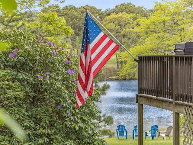 House for sale in Osterville