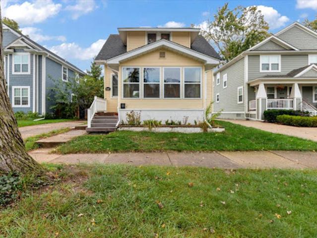 House for sale in Royal Oak, Oakland County