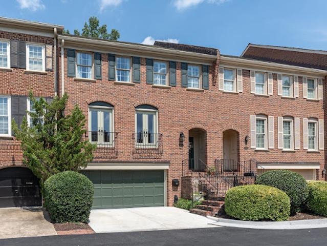 House for sale in West Mclean
