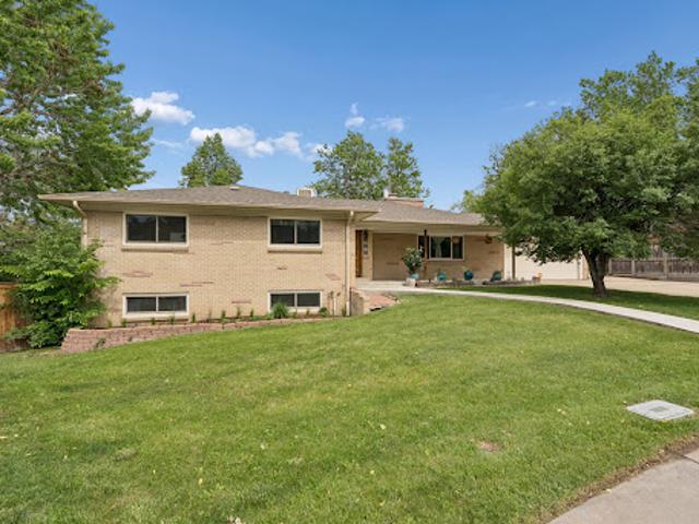 House for sale in Lakewood, Jefferson County