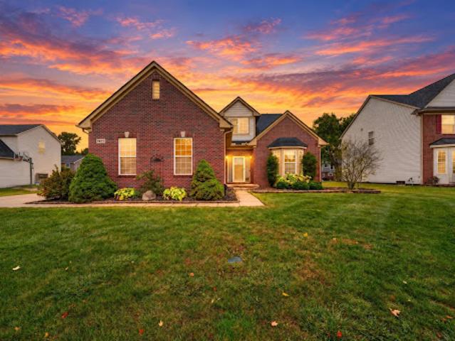 House for sale in Rochester Hills, Oakland County
