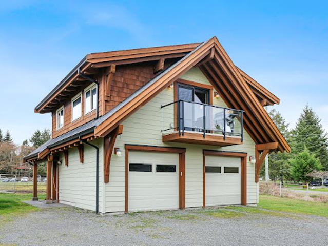 House for sale in Comox, British Columbia