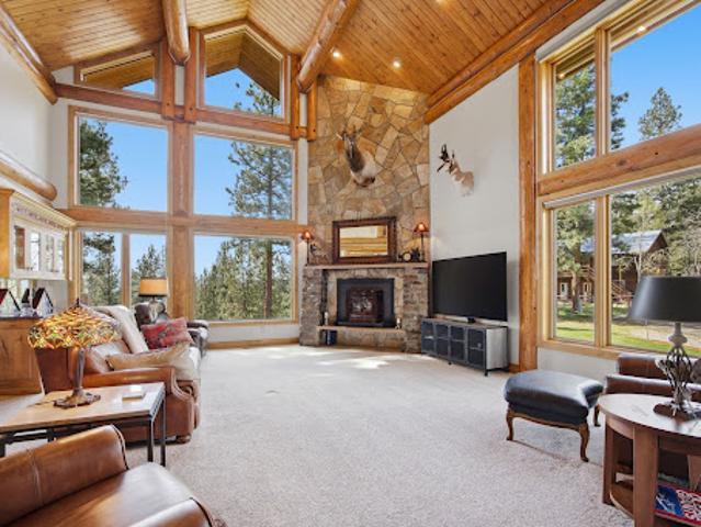 House for sale in Ravalli, Montana