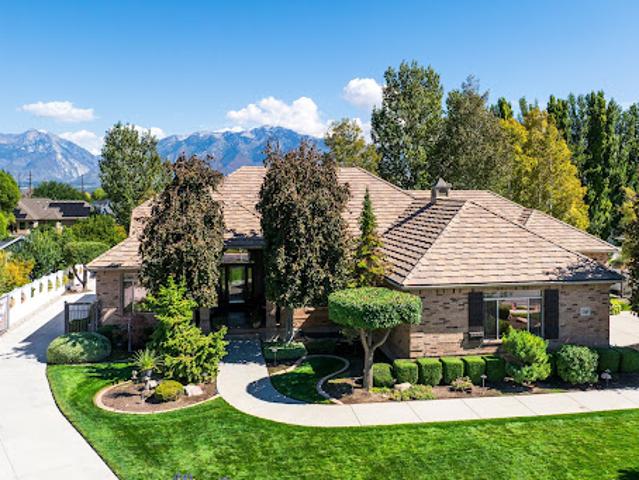 House for sale in South Jordan, Utah