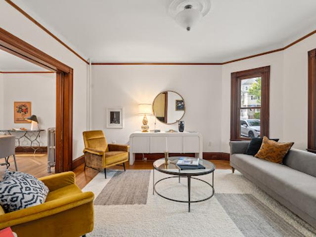 House for sale in Somerville, Middlesex County