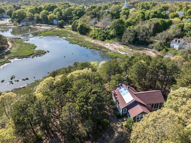 House for sale in Wellfleet House for sale in Wellfleet