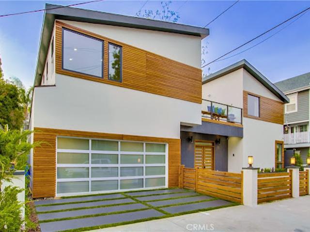 House for sale in Studio City Neighborhood Council District, Canoga Park