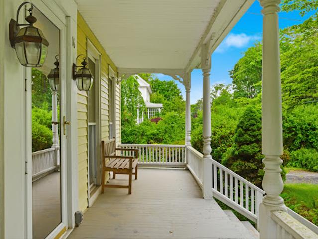 House for sale in Centerbrook, Connecticut