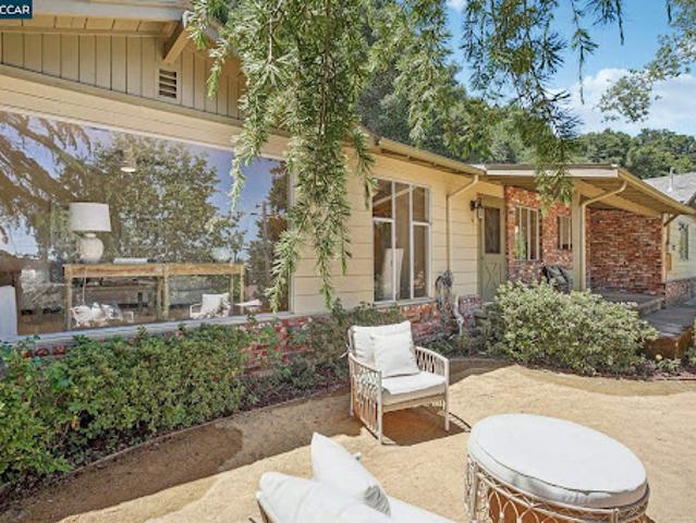 House for sale in Orinda, California