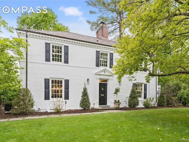 House for sale in Scarsdale, New York