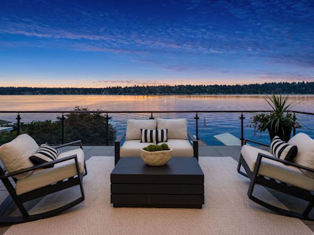 House for sale in Kirkland, King County