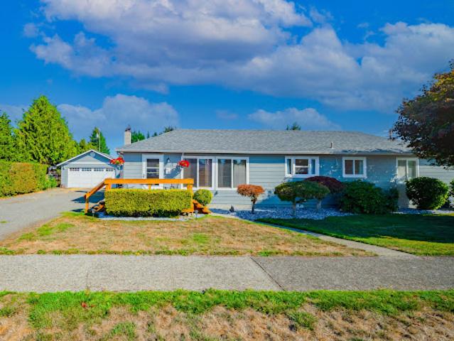 House for sale in Centralia, Lewis County