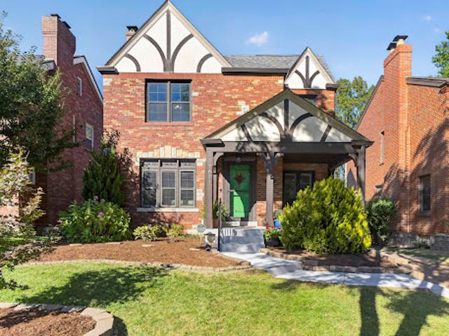 House for sale in University City, Saint Louis County