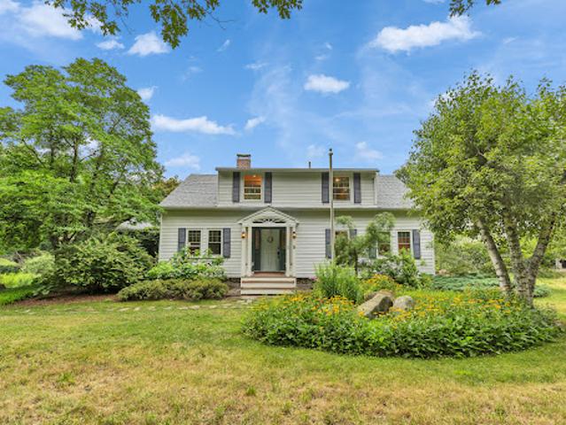 House for sale in Hancock