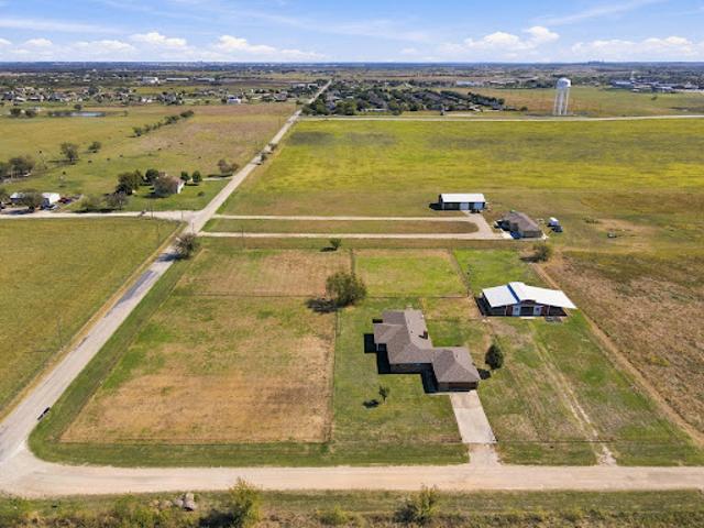 House for sale in Ponder, Denton County