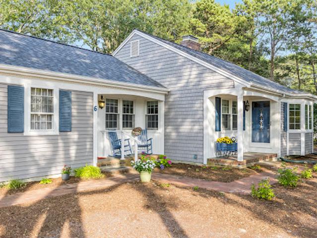 House for sale in South Yarmouth