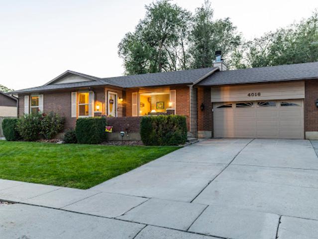 House for sale in West Valley City, Utah