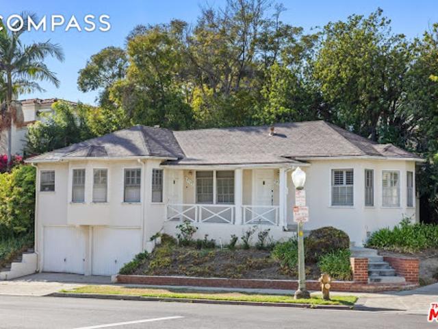 House for sale in Canoga Park, California