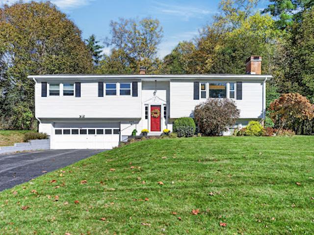 House for sale in Williamstown, Berkshire County
