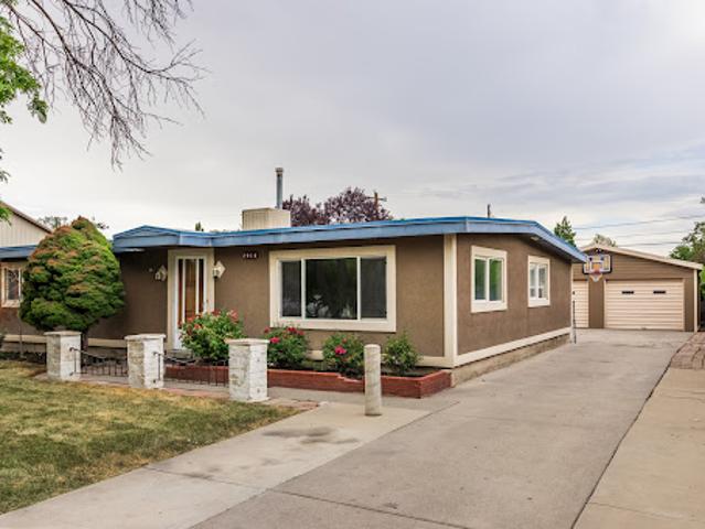 House for sale in West Valley City, Utah