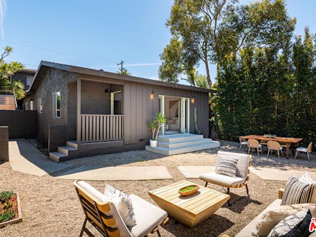 House for sale in Canoga Park, California