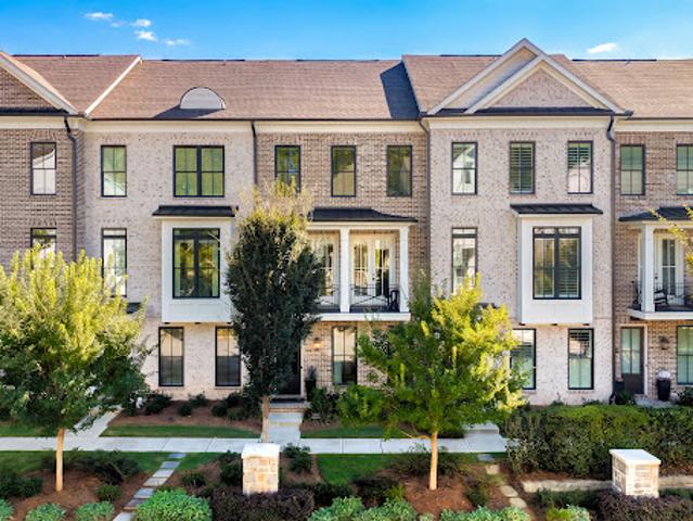 House for sale in Alpharetta, Fulton County