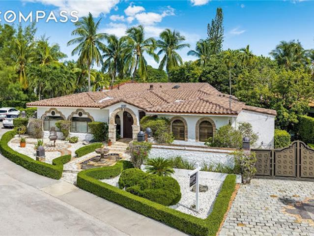 House for sale in Miami Beach, Miami-Dade County