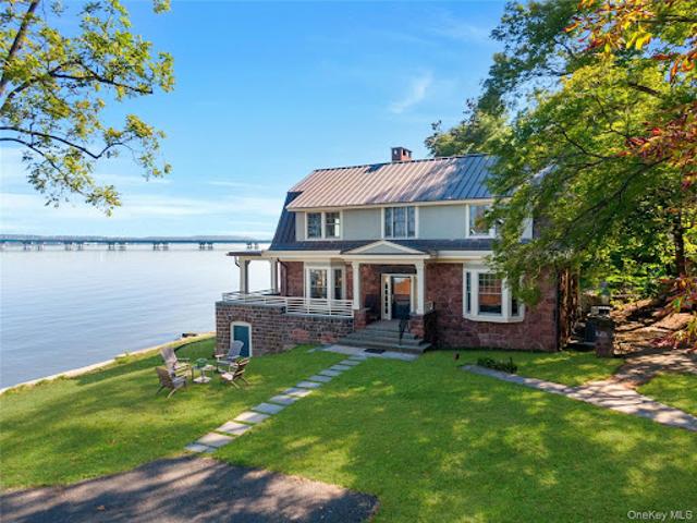 House for sale in Rockland, New York