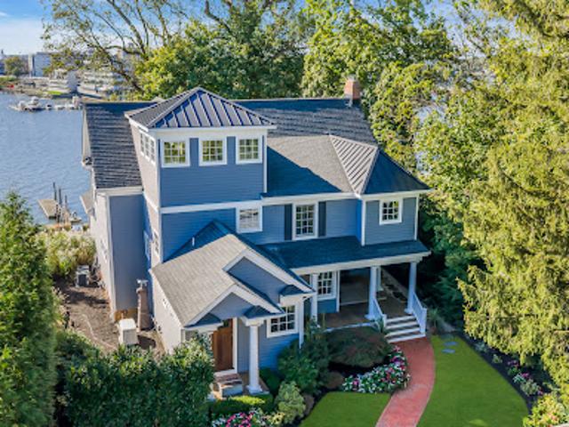 House for sale in Monmouth, New Jersey