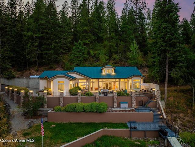 House for sale in Hayden, Idaho