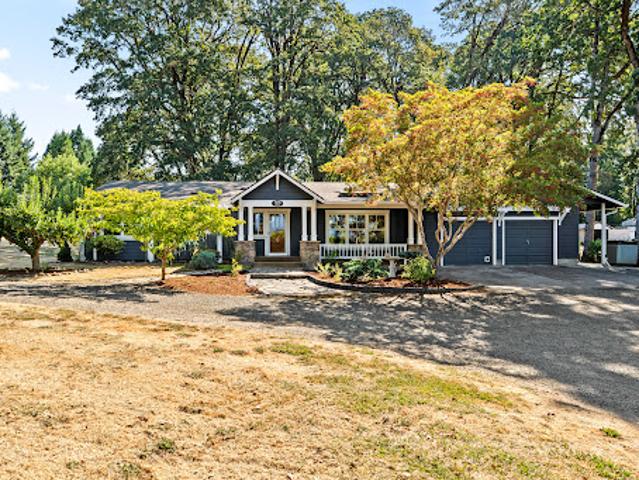 House for sale in Oregonia