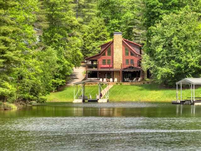 House for sale in Blairsville, Georgia