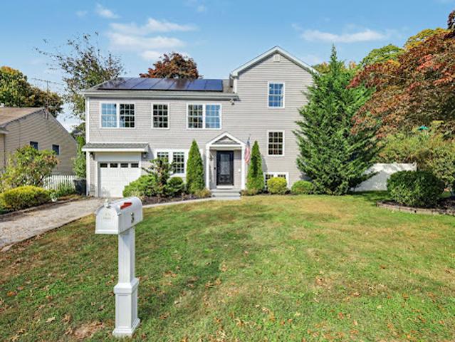 House for sale in Greenwich, Western Connecticut Planning Region