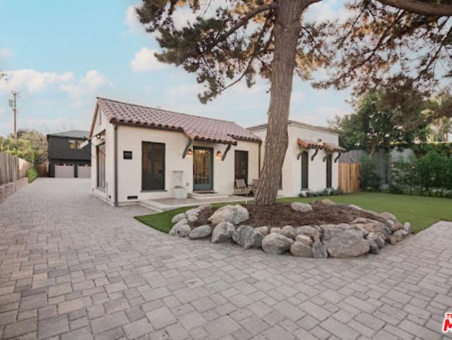 House for sale in North Hollywood Neighborhood Council District, Canoga Park