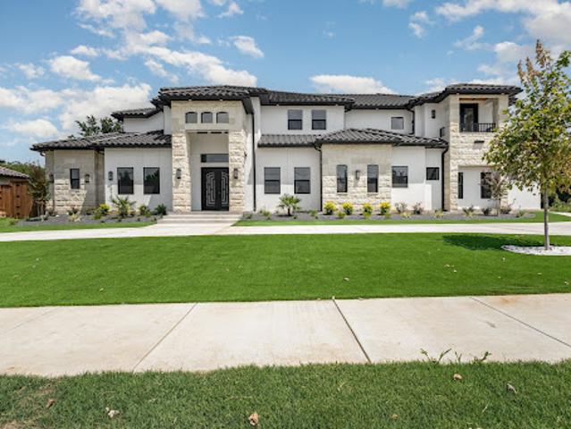 House for sale in Colleyville, Texas