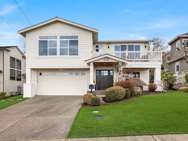 House for sale in Kirkland, Washington