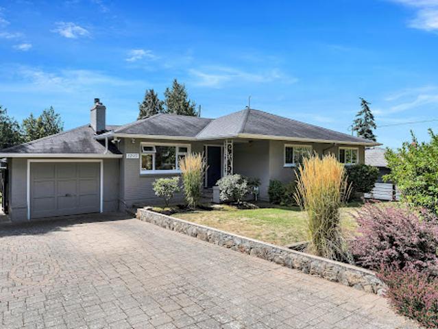 House for sale in Saanich, British Columbia