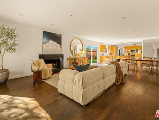 House for sale in Culver City, California