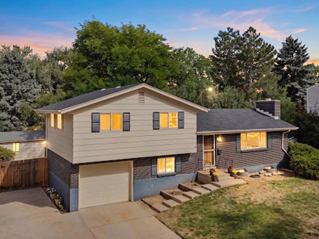 House for sale in Arapahoe, Colorado