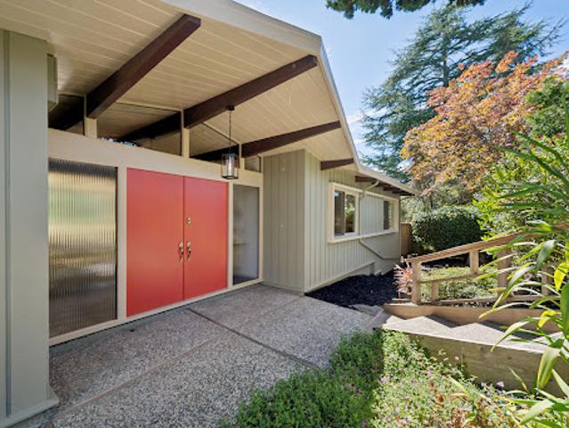 House for sale in Oakland, California